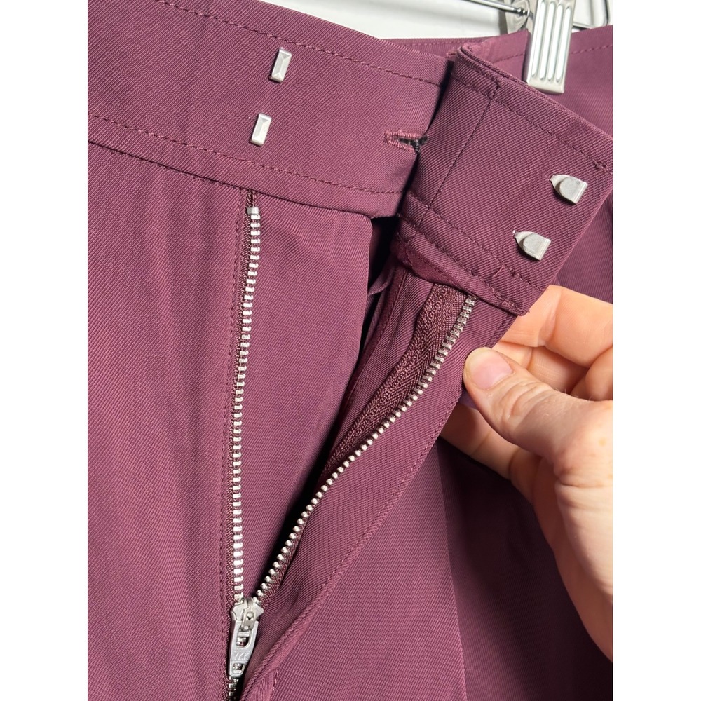 Everlane Italian GoWeave Tapered Pants Burgundy Women's Size 00 NWT - Picture 3 of 9